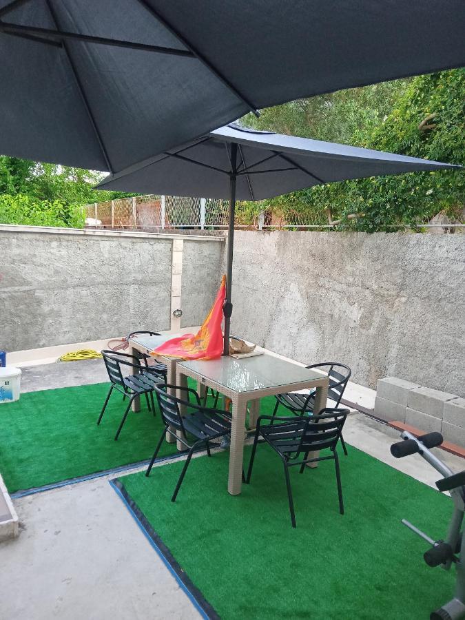 Apartments With Sea View In Prcanj Kotor Ngoại thất bức ảnh